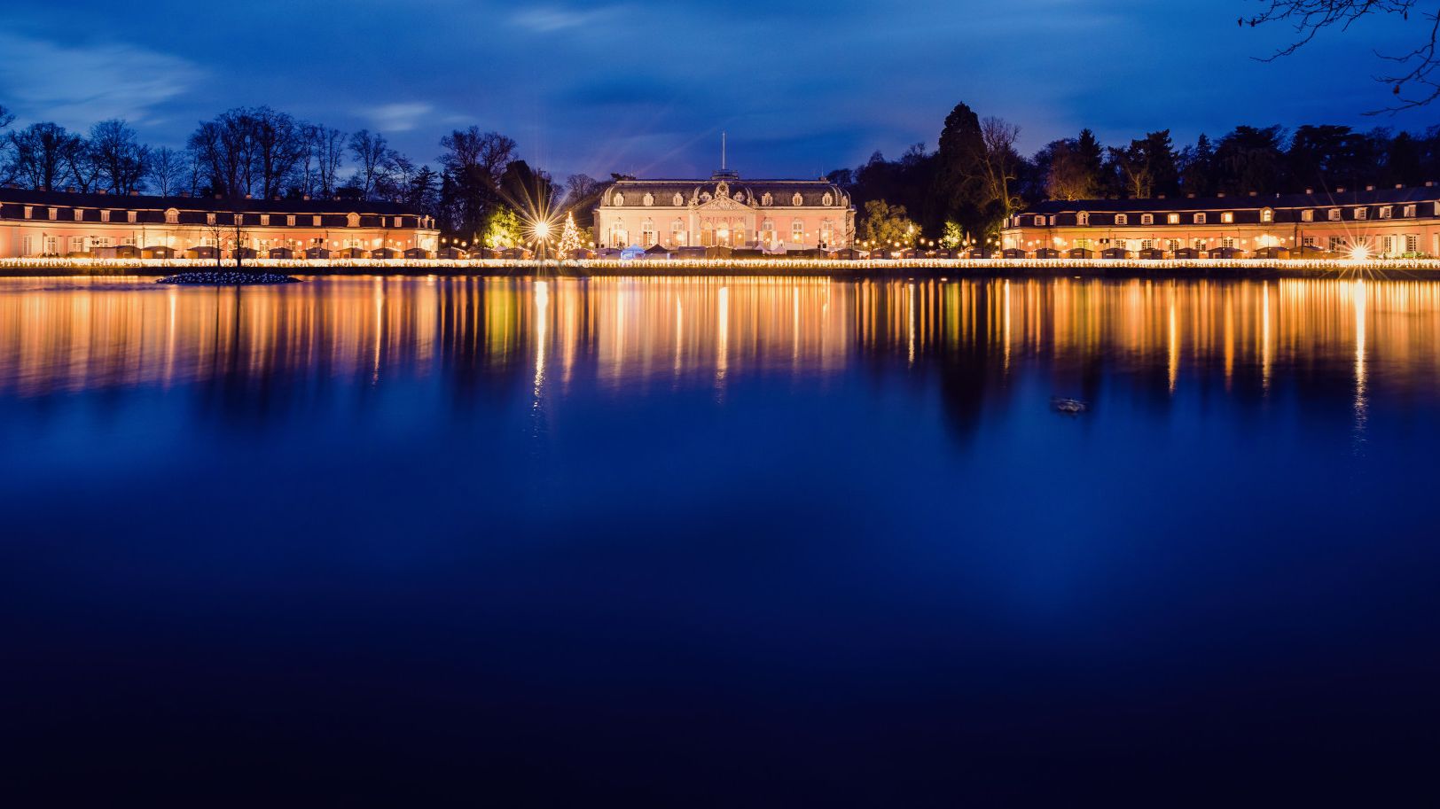 Weihnachtsmarkt Schloss Benrath Düsseldorf 