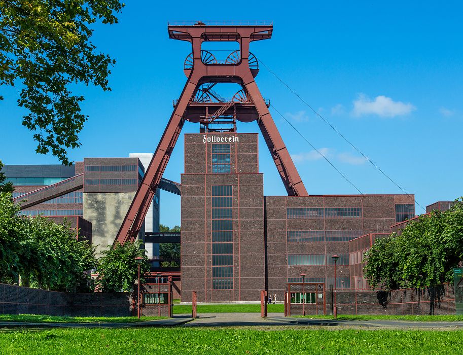 De slingertoren Doppelbock is het symbool van het UNESCO-werelderfgoed Zollverein.