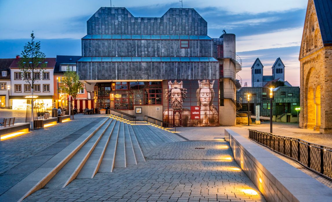 Het Diocesaan Museum van Paderborn is een schatkamer vol christelijke kunst.