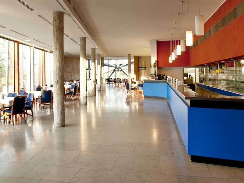 Beethovenhalle Noord Foyer